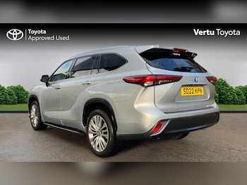 Used Toyota Highlander 2022 for sale - 78123389: Photo