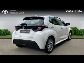 Used Toyota Yaris 2022 for sale - 74929334: Photo