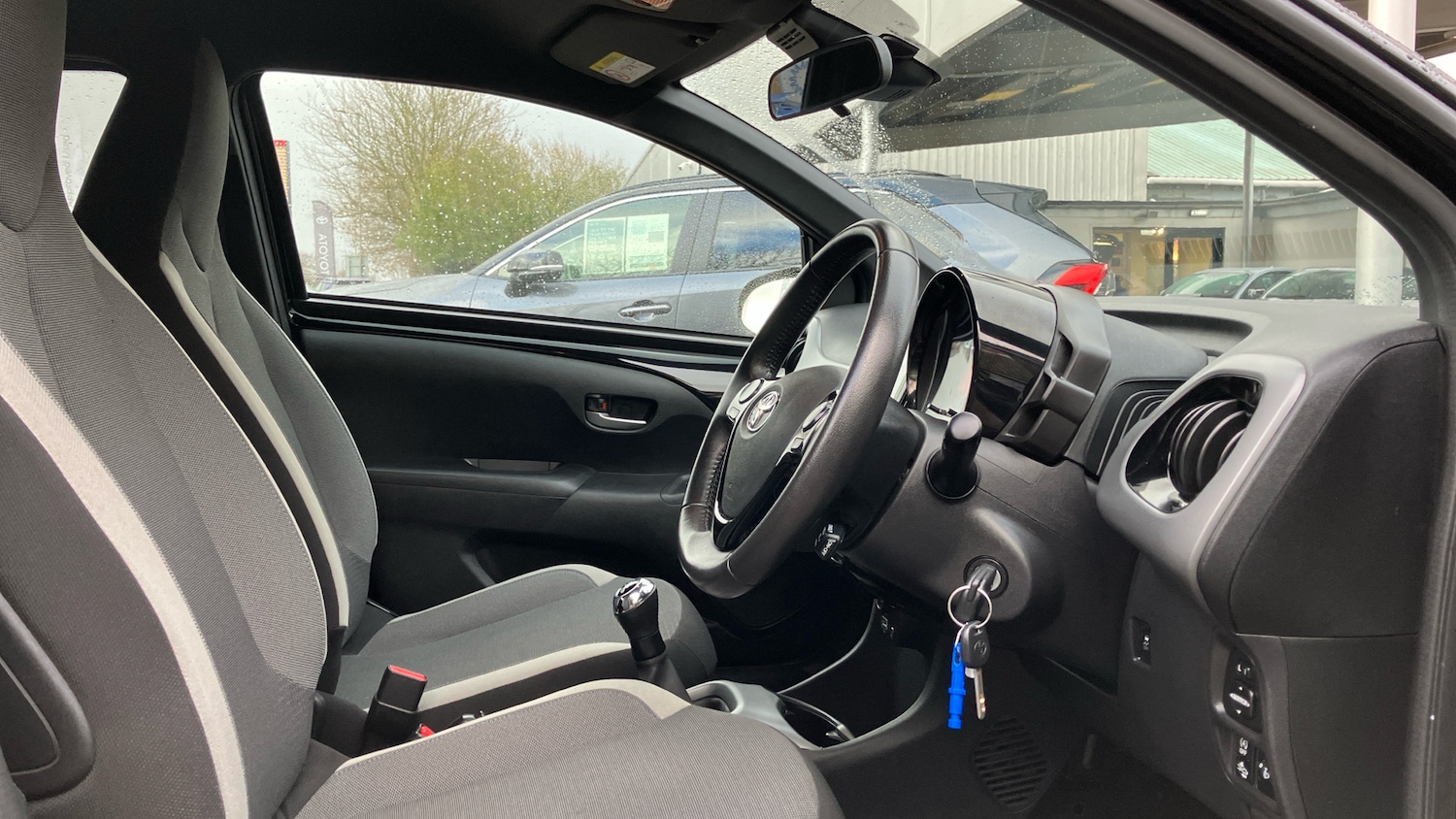 Used Toyota AYGO 2021 for sale - 76734917: Photo 11