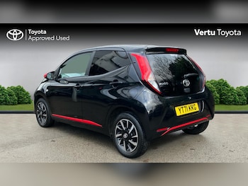 Used Toyota AYGO 2021 for sale - 76734917: Photo