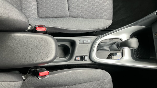 Used Toyota Yaris 2023 for sale - 76131154: Photo 34
