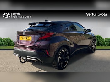 Used Toyota C-HR 2023 for sale - 78316513: Photo