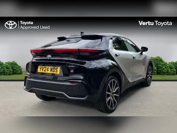 Used Toyota C-HR 2024 for sale - 79789250: Photo