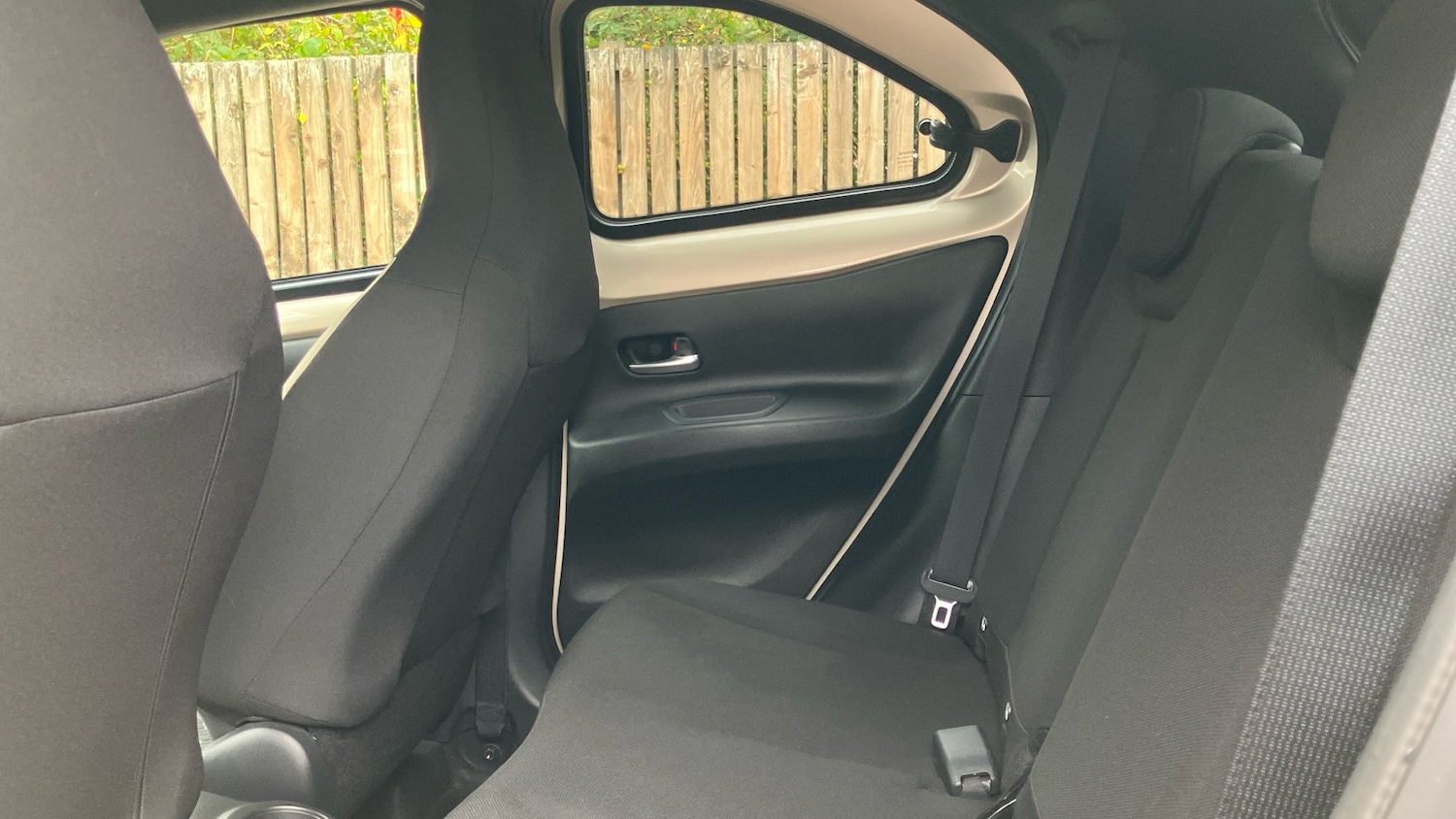 Used Toyota Aygo X 2022 for sale - 76895227: Photo 13