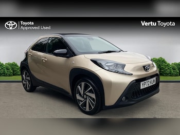 2022 (72) - 1.0 VVT-i Edge 5dr Petrol Hatchback