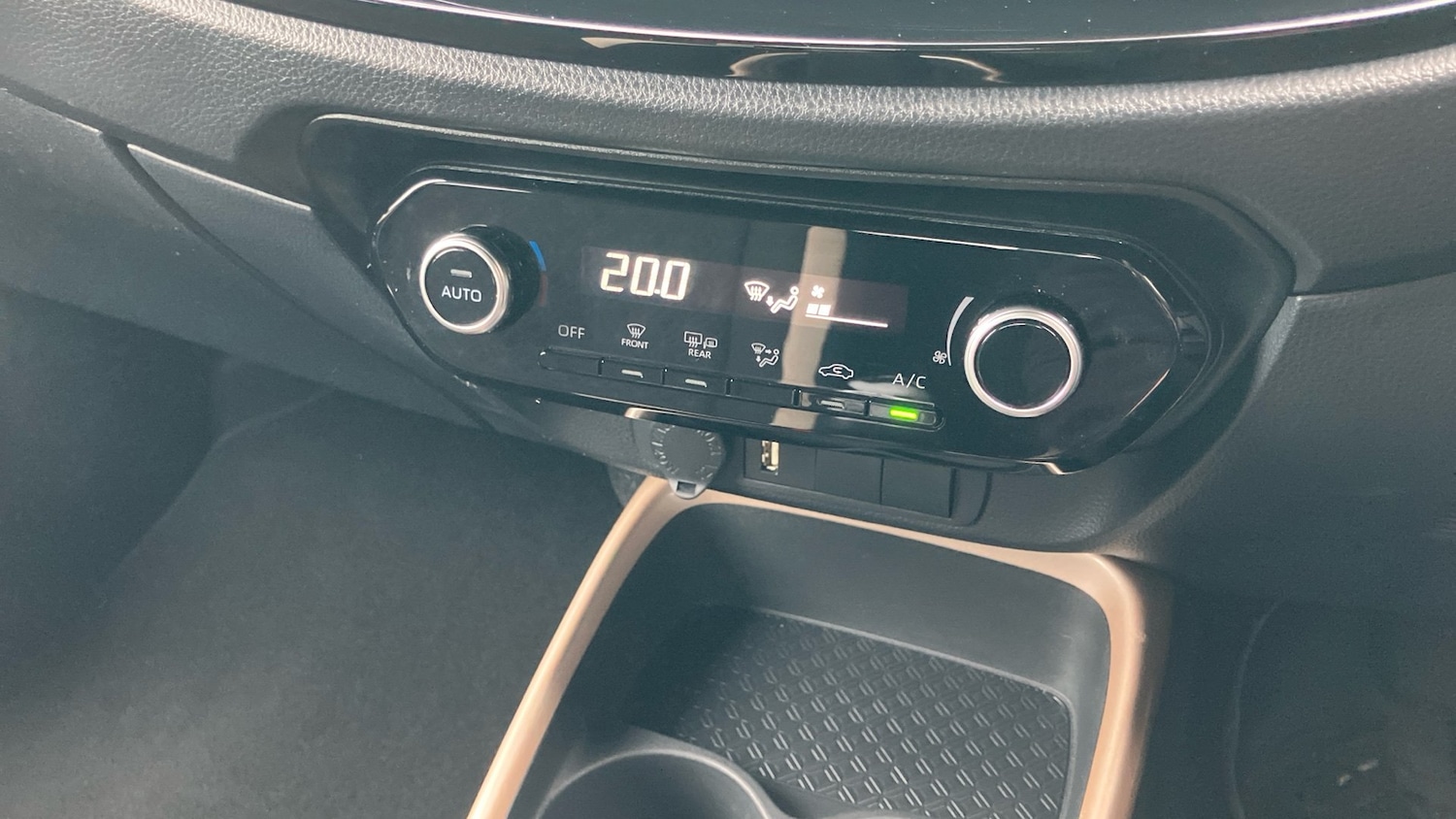 Used Toyota Aygo X 2022 for sale - 76895227: Photo 34