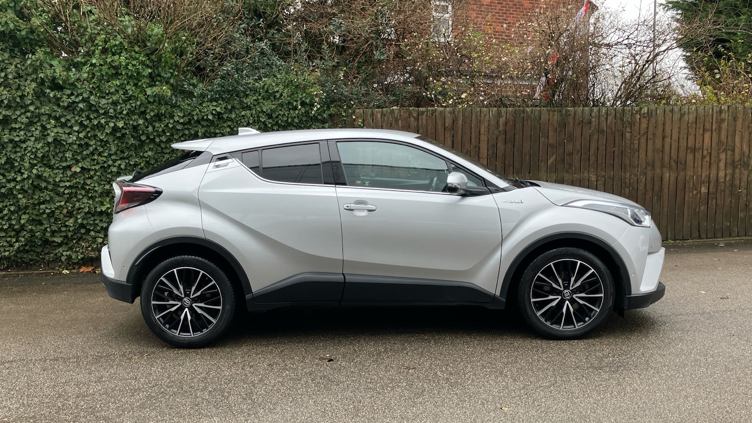 Used Toyota C-HR 2019 for sale - 76834044: Photo 16