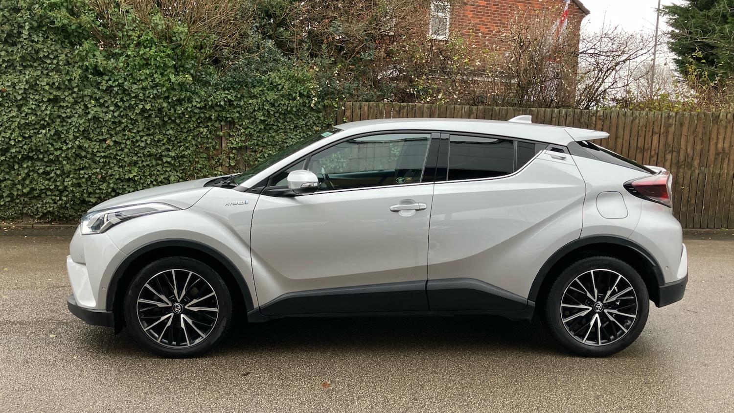 Used Toyota C-HR 2019 for sale - 76834044: Photo 17