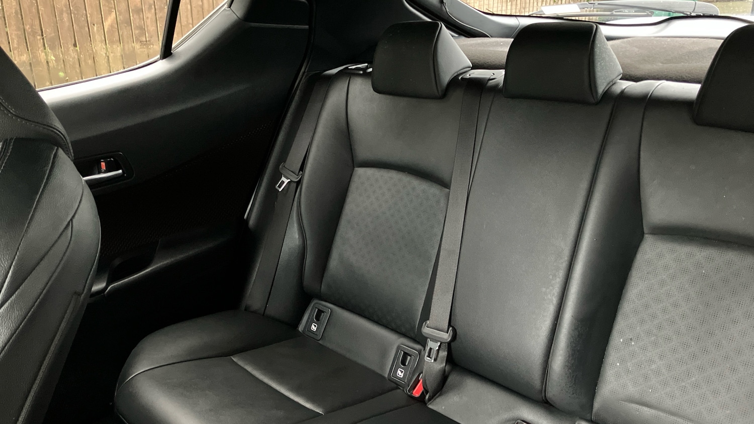 Used Toyota C-HR 2019 for sale - 76834044: Photo 20