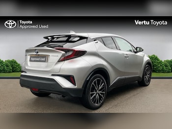 Used Toyota C-HR 2019 for sale - 76834044: Photo