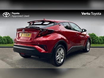 Used Toyota C-HR 2023 for sale - 78776748: Photo