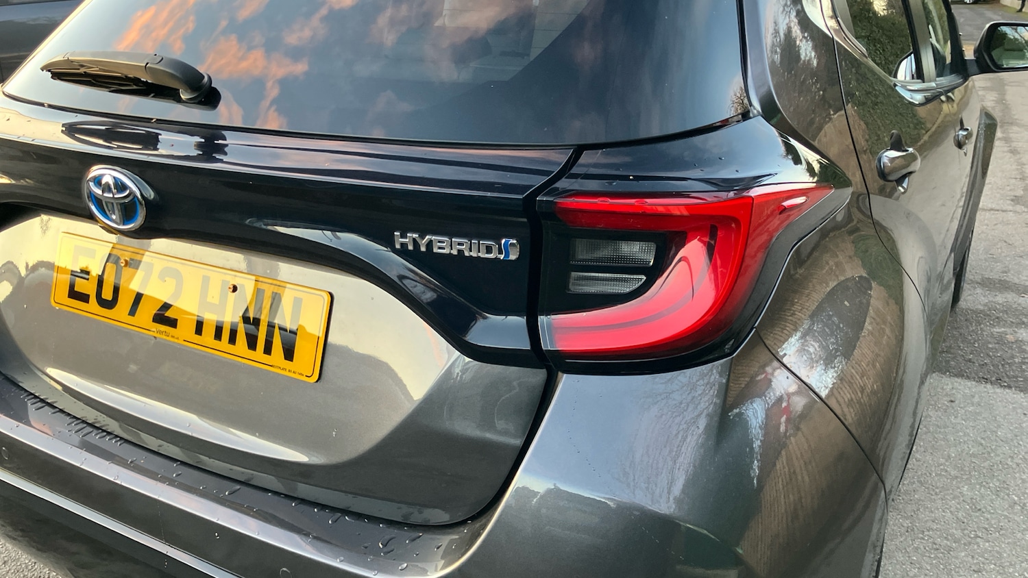 Used Toyota Yaris 2022 for sale - 76638535: Photo 21