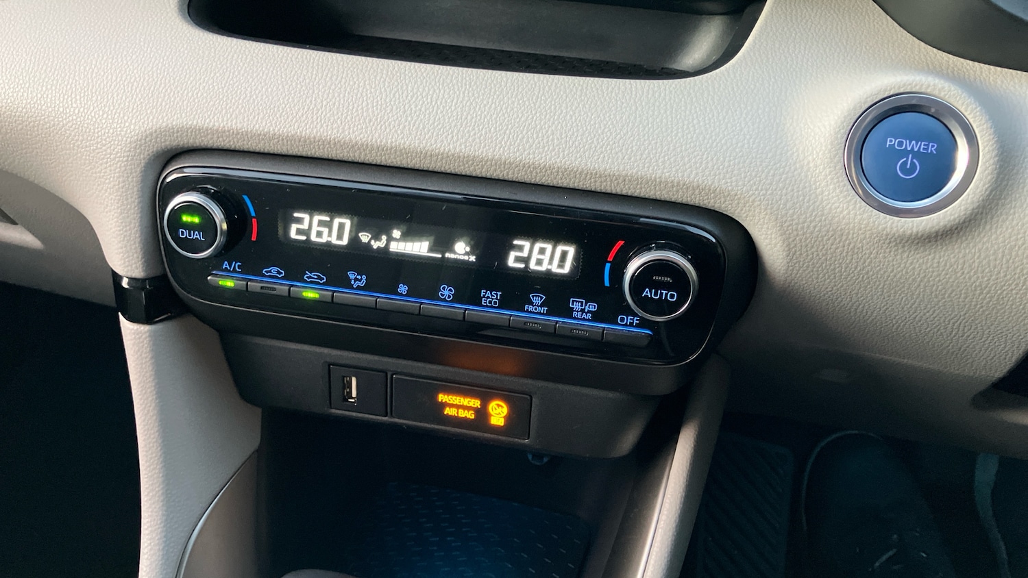 Used Toyota Yaris 2022 for sale - 76638535: Photo 36