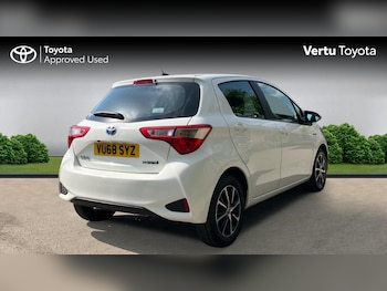 Used Toyota Yaris 2018 for sale - 78654915: Photo