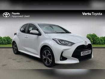 Used Toyota Yaris 2024 for sale - 78309747: Photo
