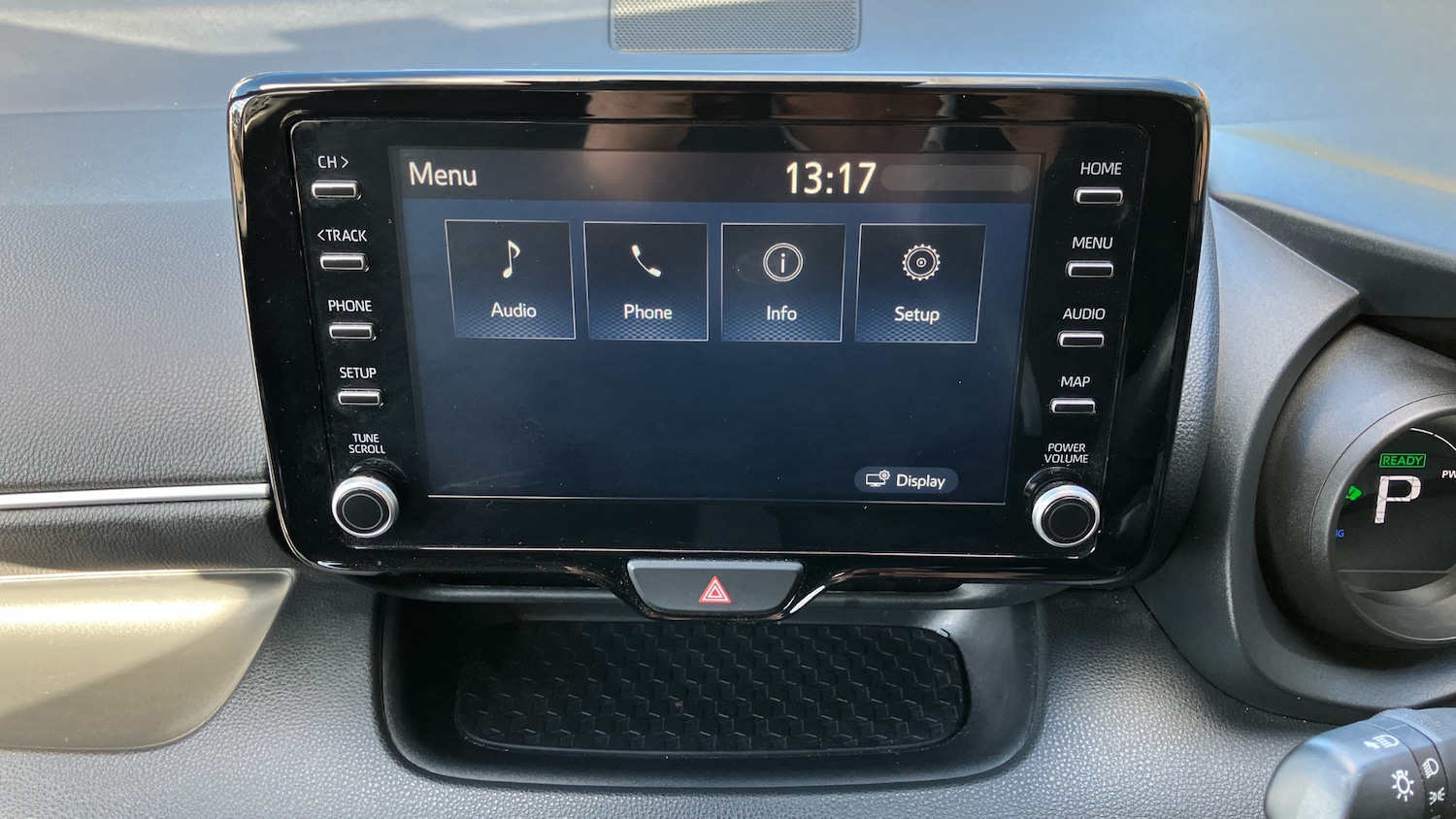 Used Toyota Yaris 2023 for sale - 76146440: Photo 25