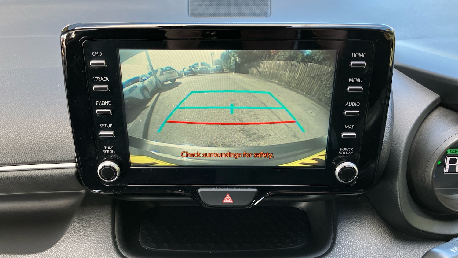 Used Toyota Yaris 2023 for sale - 76146440: Photo 27