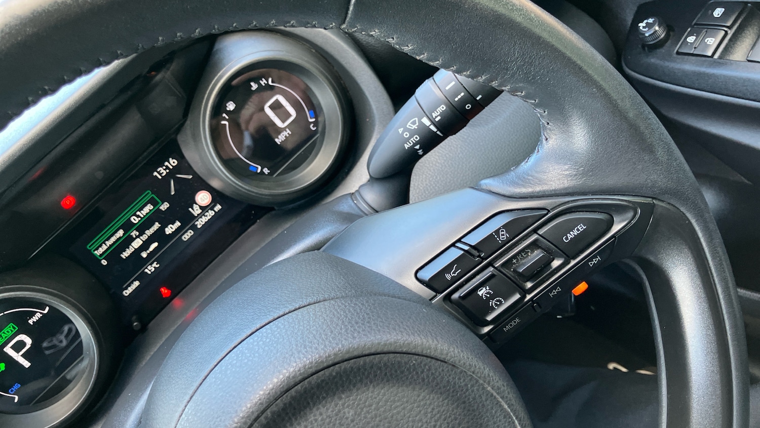 Used Toyota Yaris 2023 for sale - 76146440: Photo 32
