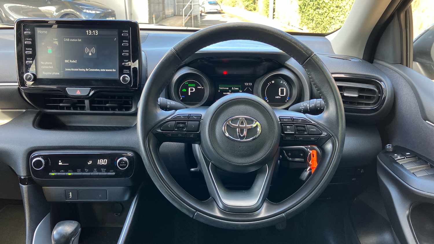 Used Toyota Yaris 2023 for sale - 76146440: Photo 8