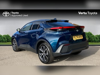 Used Toyota C-HR 2024 for sale - 78239205: Photo