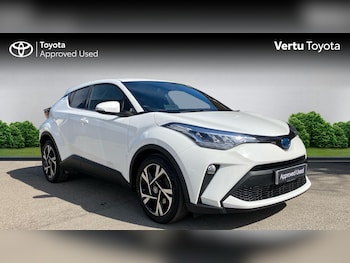 Used Toyota C-HR 2023 for sale - 78325190: Photo