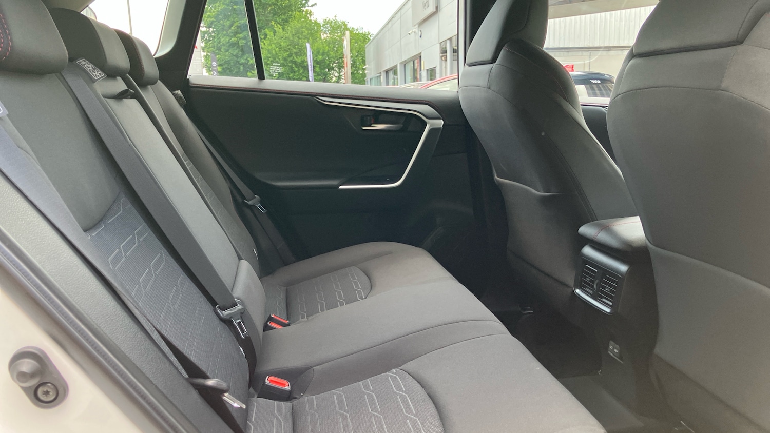 Used Toyota RAV4 2025 for sale - 76694742: Photo 12