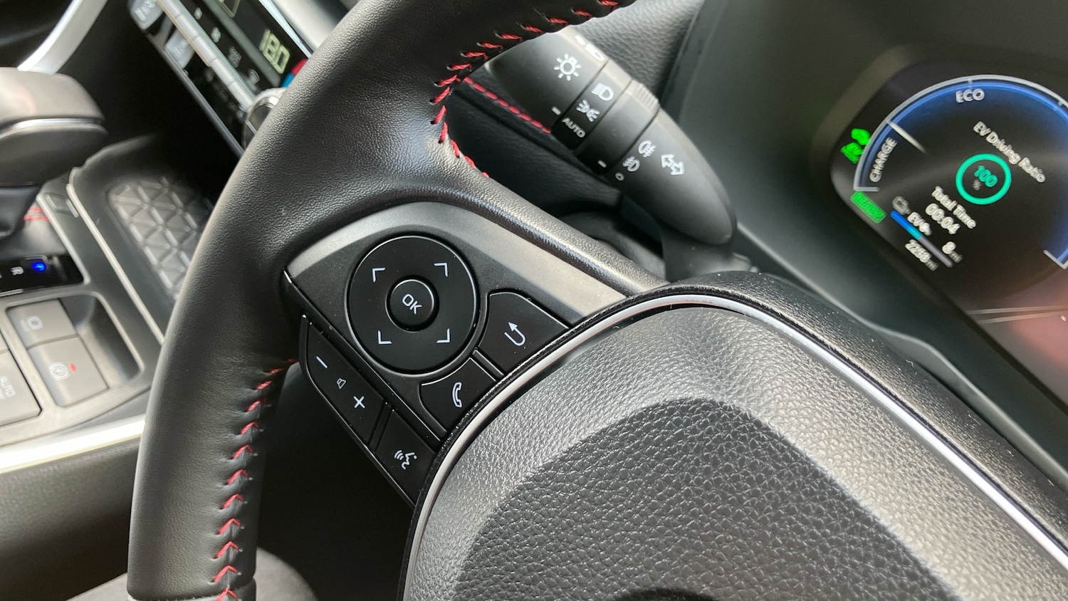 Used Toyota RAV4 2025 for sale - 76694742: Photo 33