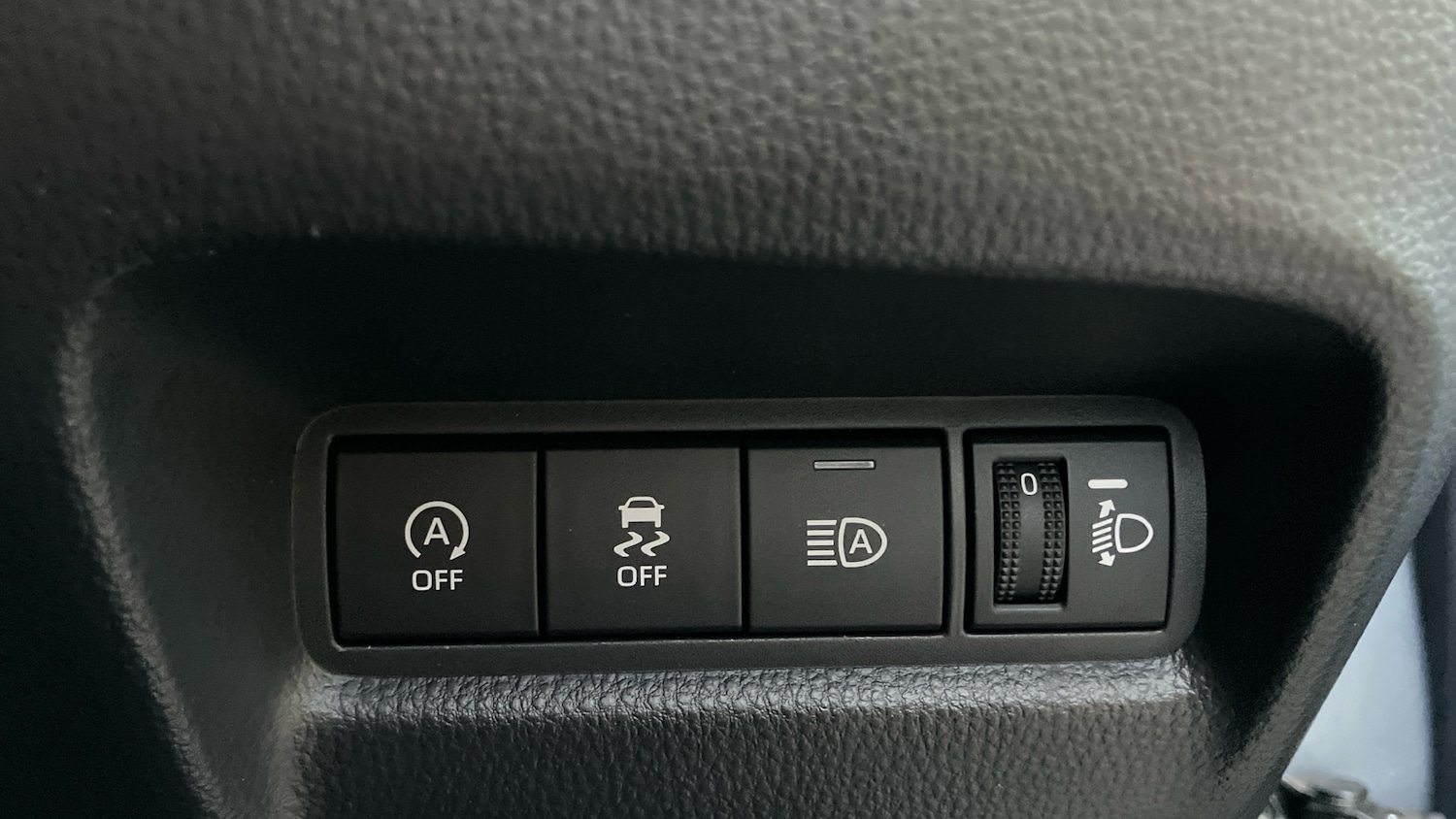 Used Toyota Aygo X 2024 for sale - 76638530: Photo 30