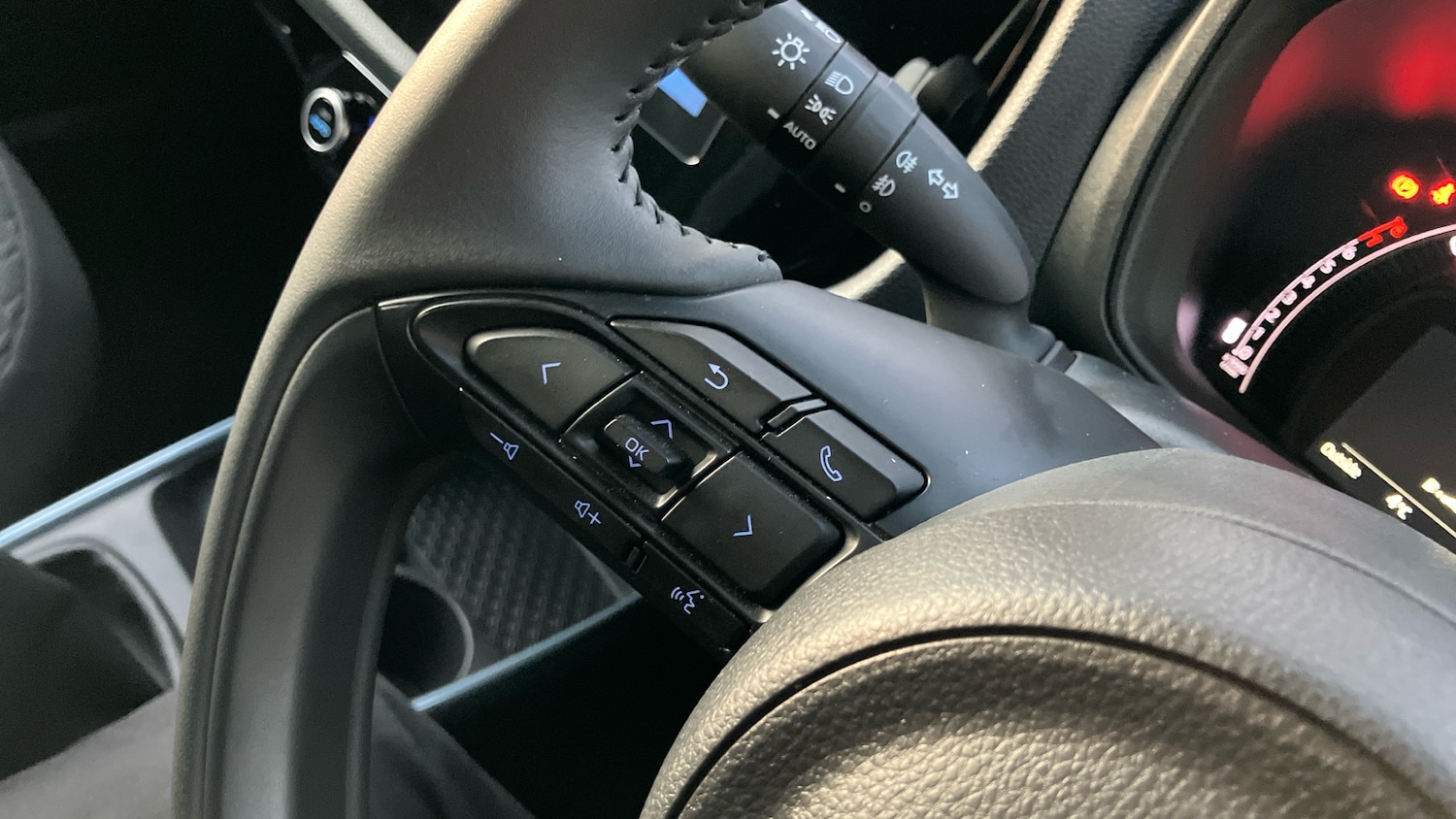 Used Toyota Aygo X 2024 for sale - 76638530: Photo 31