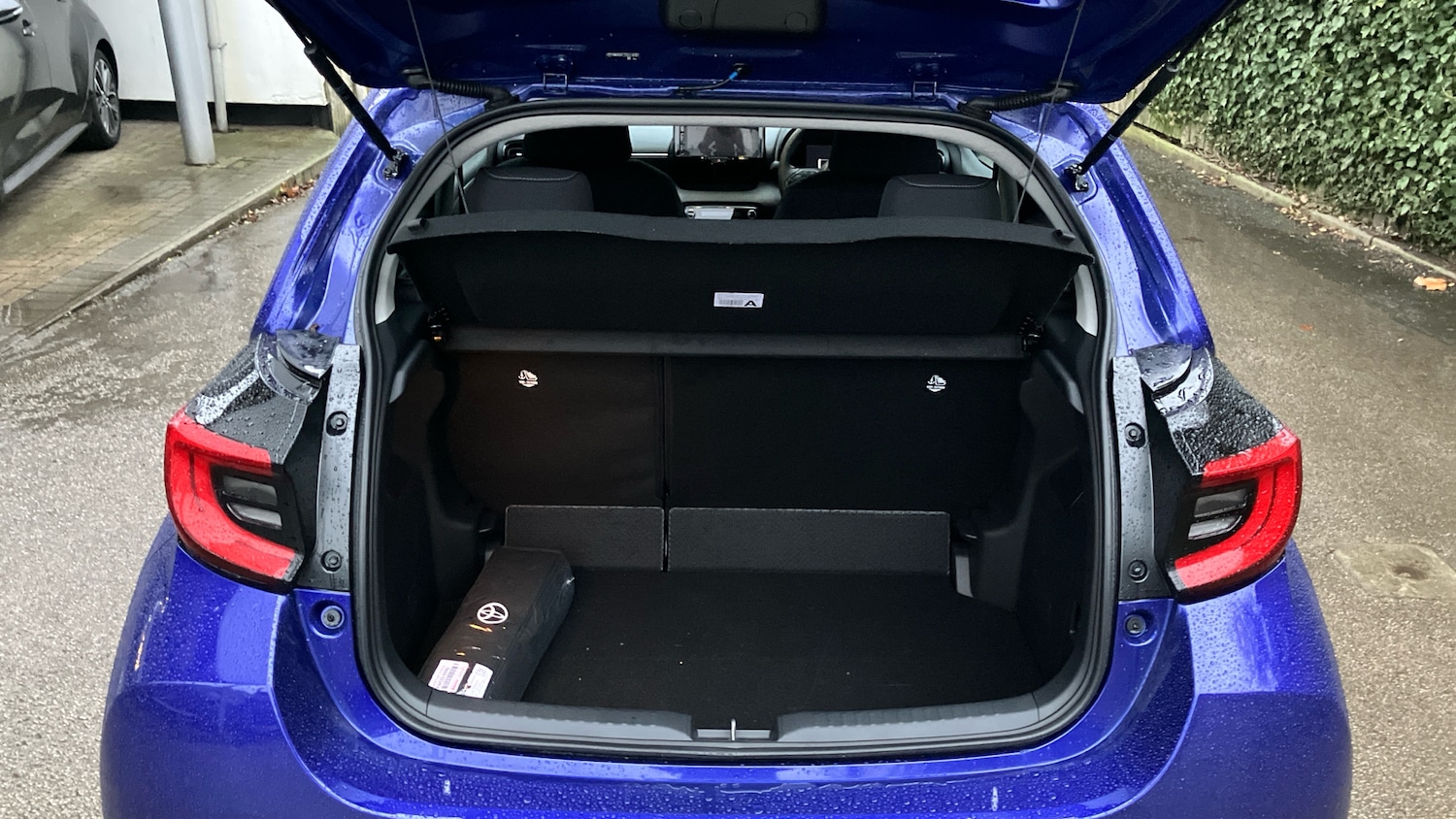 Used Toyota Yaris 2025 for sale - 77883759: Photo 14