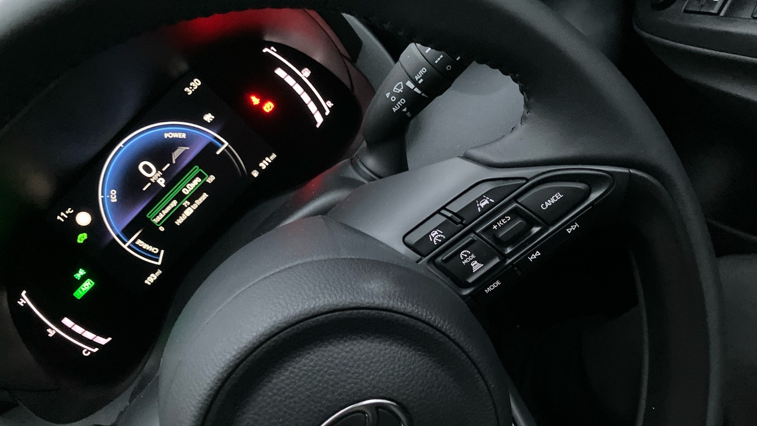 Used Toyota Yaris 2025 for sale - 77883759: Photo 33