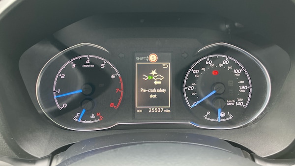 Used Toyota Yaris 2018 for sale - 76193084: Photo 35
