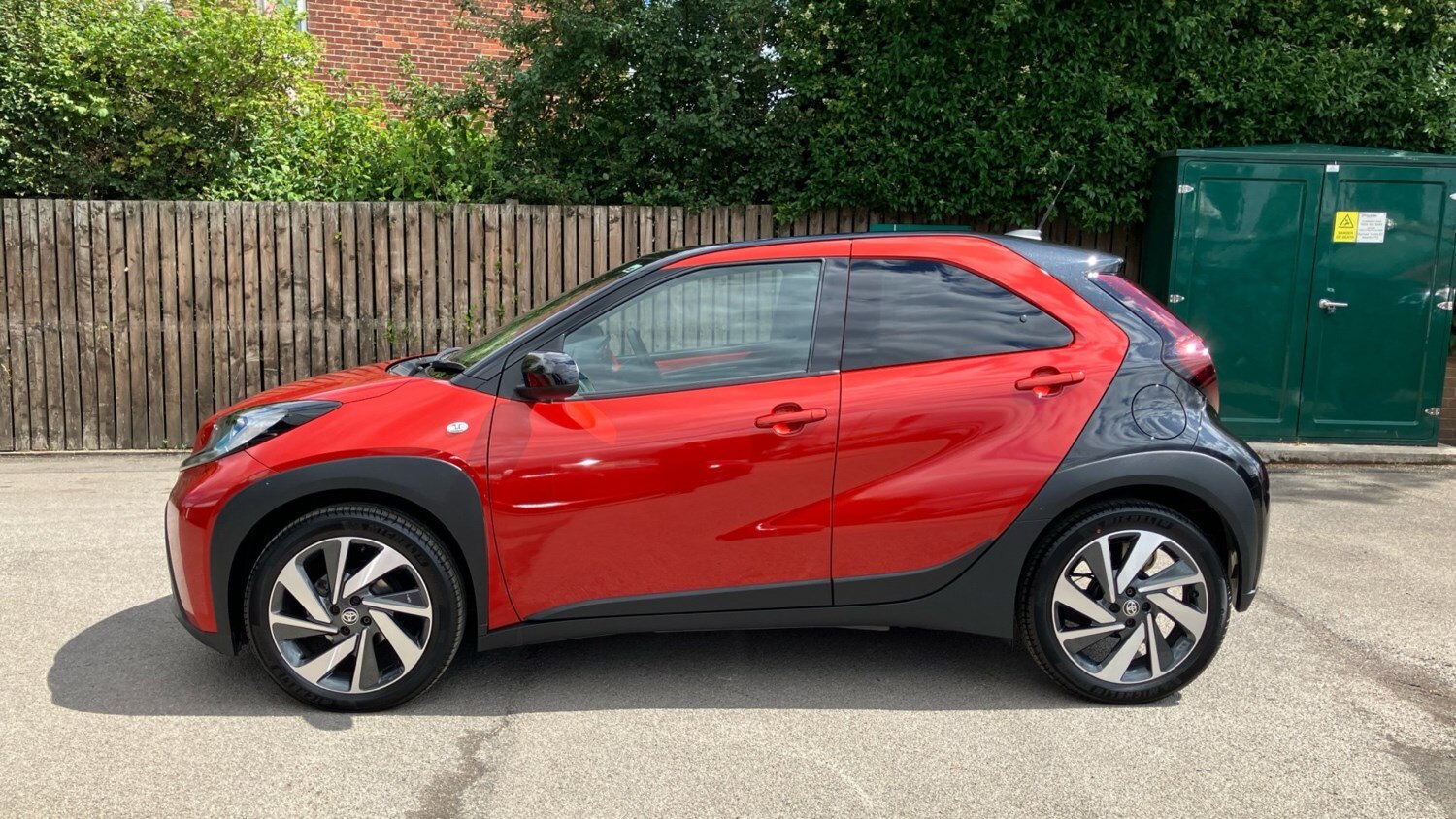 2023 Toyota Aygo X 1.0 VVT-i Edge 5dr Auto Petrol Hatchback Hatchback Petrol Aut - Picture 17 of 24