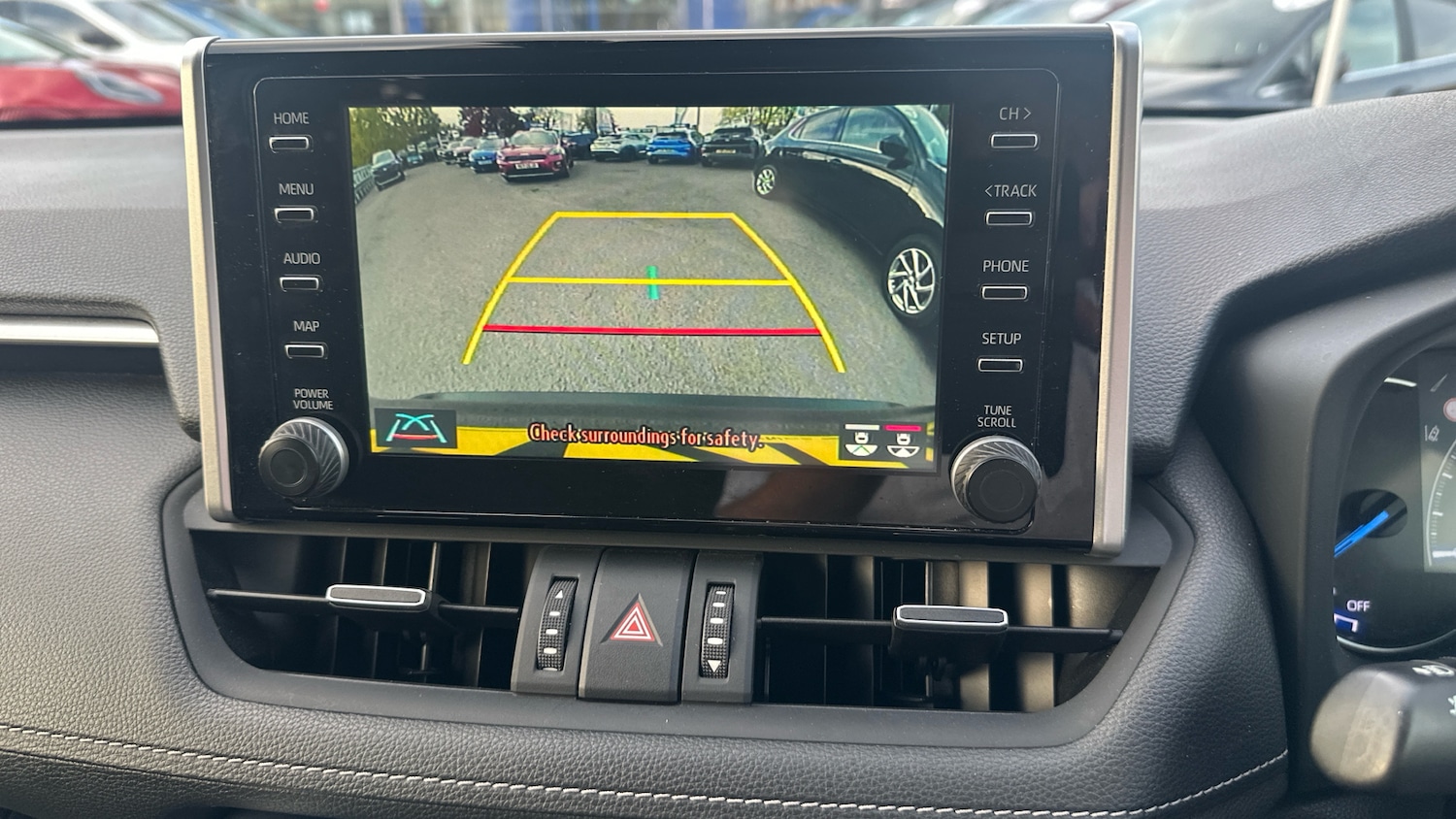 Used Toyota RAV4 2021 for sale - 76598861: Photo 24