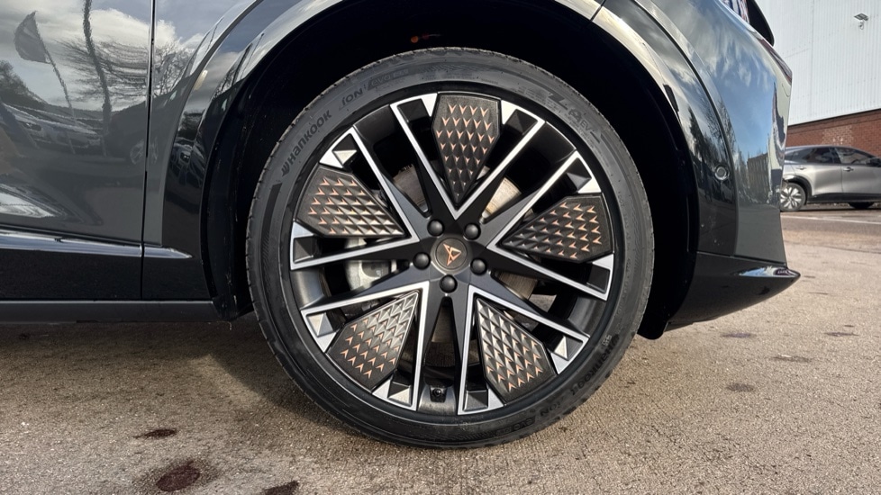 Used Cupra Tavascan 2025 for sale - 76563648: Photo 20