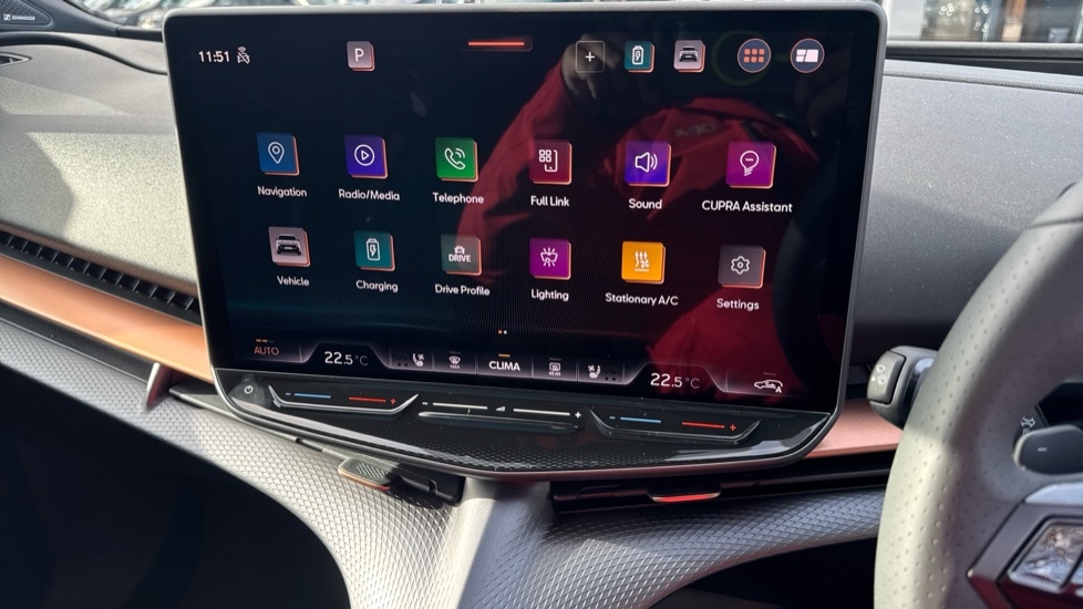 Used Cupra Tavascan 2025 for sale - 76563648: Photo 32