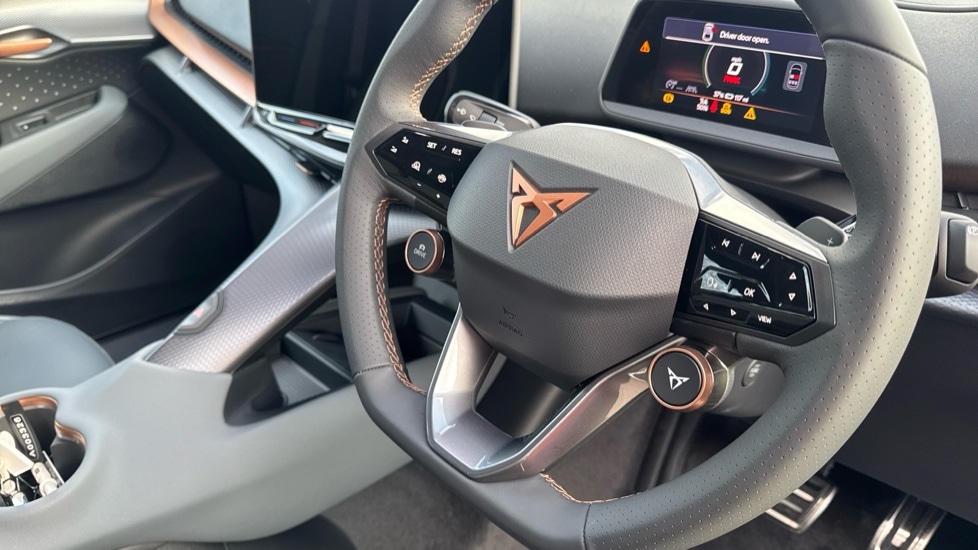 Used Cupra Tavascan 2025 for sale - 76563648: Photo 38