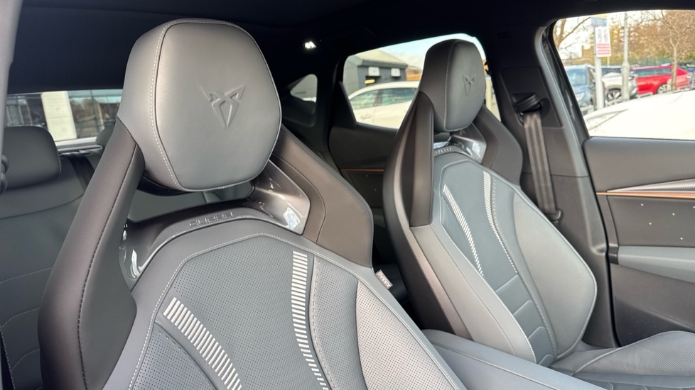 Used Cupra Tavascan 2025 for sale - 76563648: Photo 41