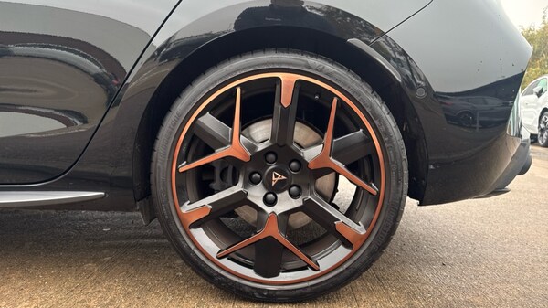 Used Cupra Leon 2025 for sale - 76276168: Photo 18