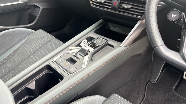 Used Cupra Leon 2025 for sale - 76276168: Photo 24