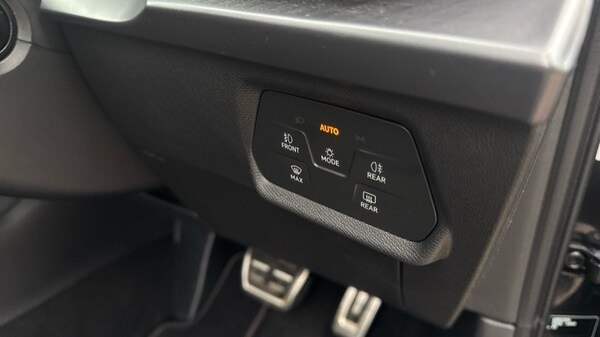 Used Cupra Leon 2025 for sale - 76276168: Photo 42