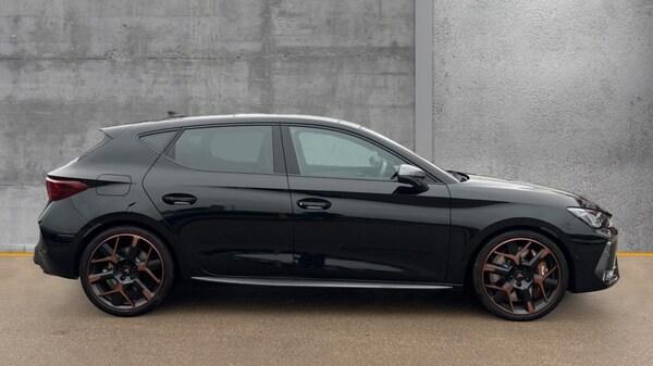 Used Cupra Leon 2025 for sale - 76276168: Photo 4