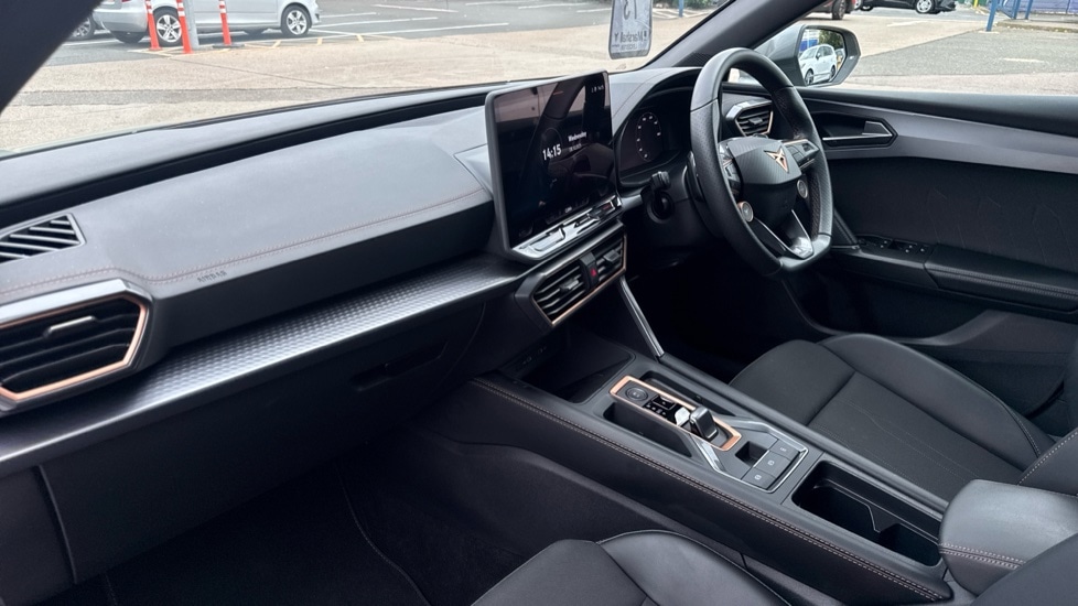 Used Cupra Leon 2025 for sale - 76523662: Photo 2