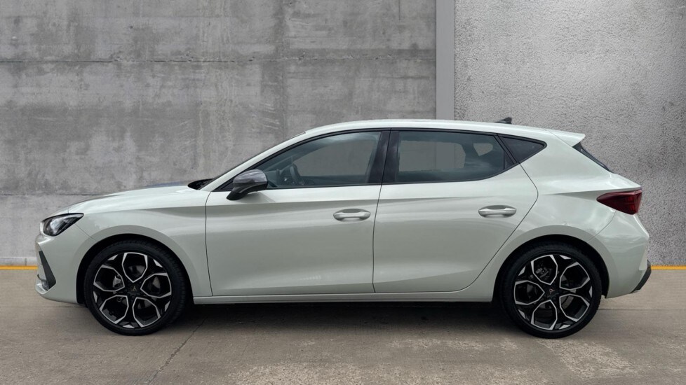 Used Cupra Leon 2025 for sale - 76523662: Photo 9