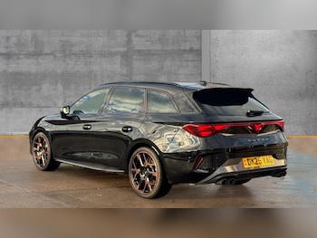 Used Cupra Leon 2025 for sale - 76466547: Photo
