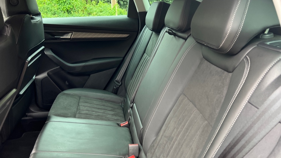 Used Skoda Karoq 2024 for sale - 76519412: Photo 15