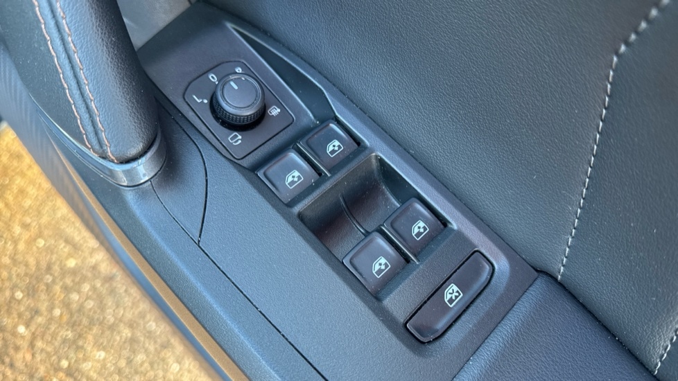 Used Cupra Leon 2024 for sale - 76780124: Photo 33