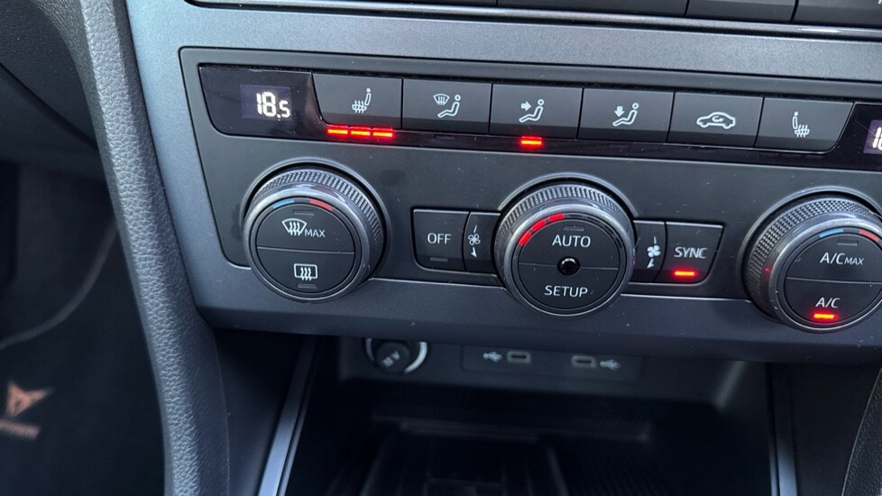 Used Cupra Ateca 2025 for sale - 76563735: Photo 33