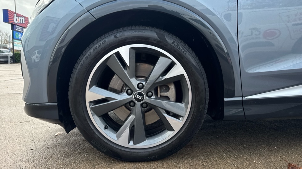 Used Audi Q4 e-tron 2021 for sale - 76420611: Photo 17