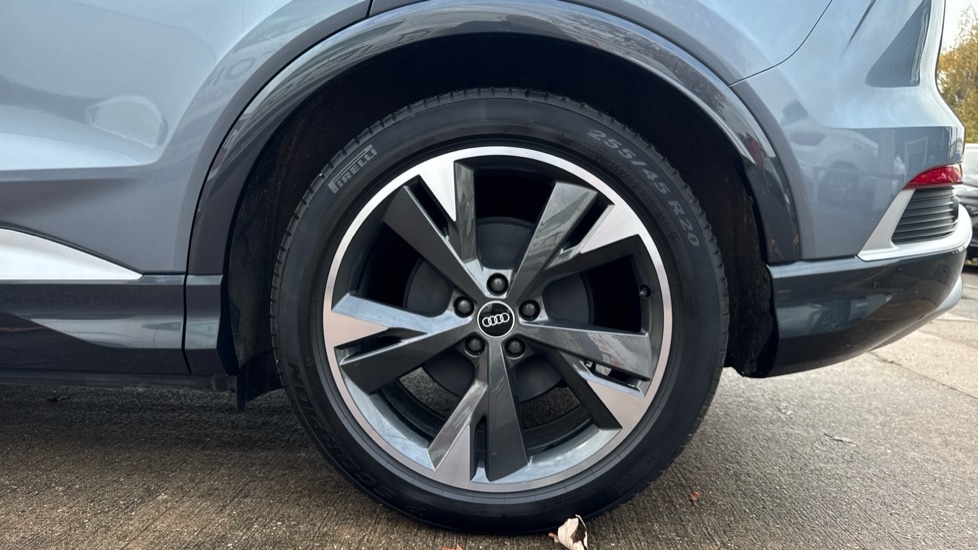 Used Audi Q4 e-tron 2021 for sale - 76420611: Photo 18